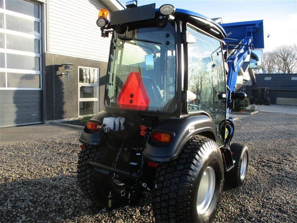 Geräteträger Türe ait Solis H26 HST Med kabine, turf hjul og frontlæsser., Gebrauchtmaschine içinde Lintrup (resim 11)