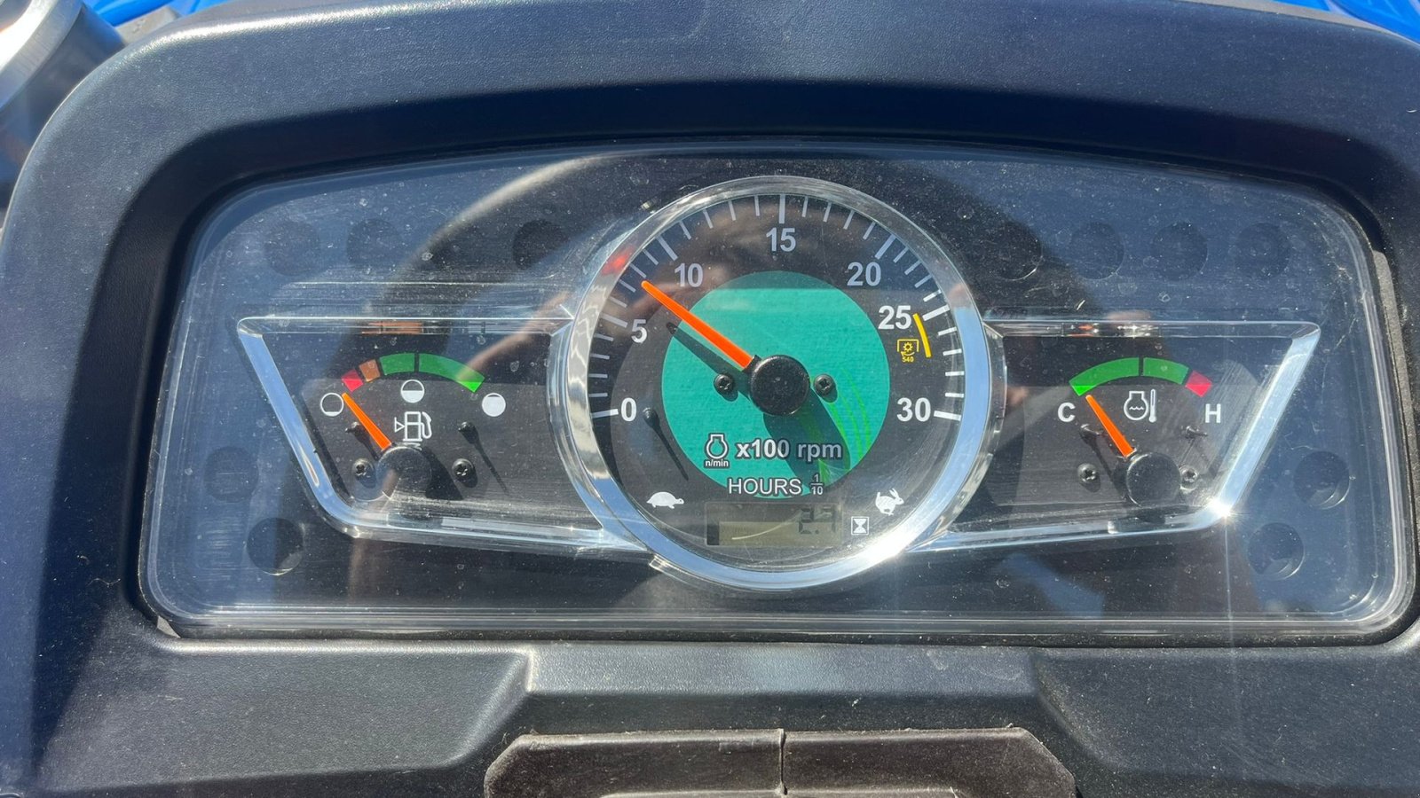 Geräteträger del tipo Solis H26 HST Turfdæk og Frontlæsser, Gebrauchtmaschine In Lintrup (Immagine 9)