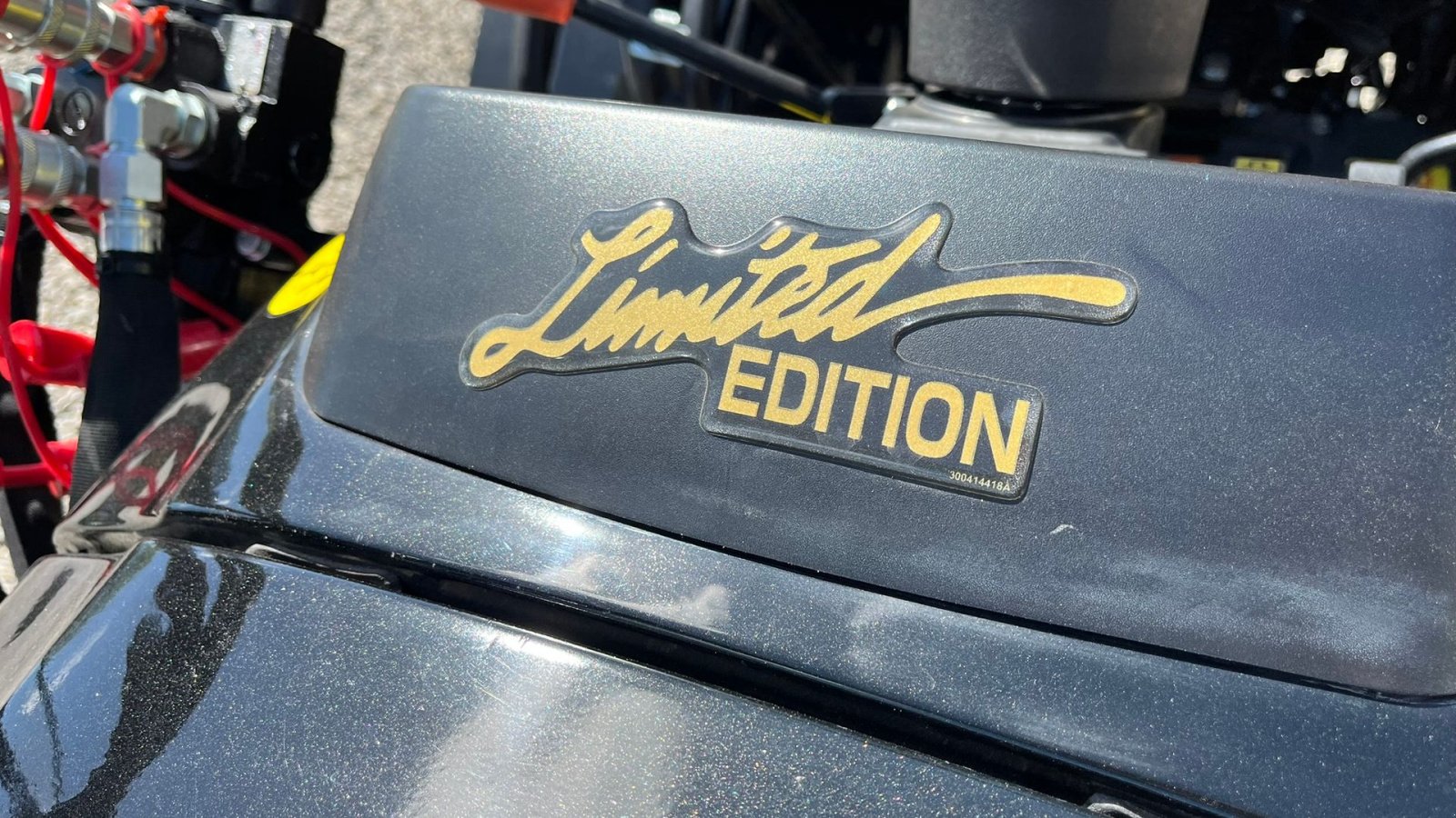 Geräteträger Türe ait Solis S26 6+2 gearmaskine Limited Edition i sort med brede hjul og Fuldhydraulisk frontlæsser, Gebrauchtmaschine içinde Lintrup (resim 9)