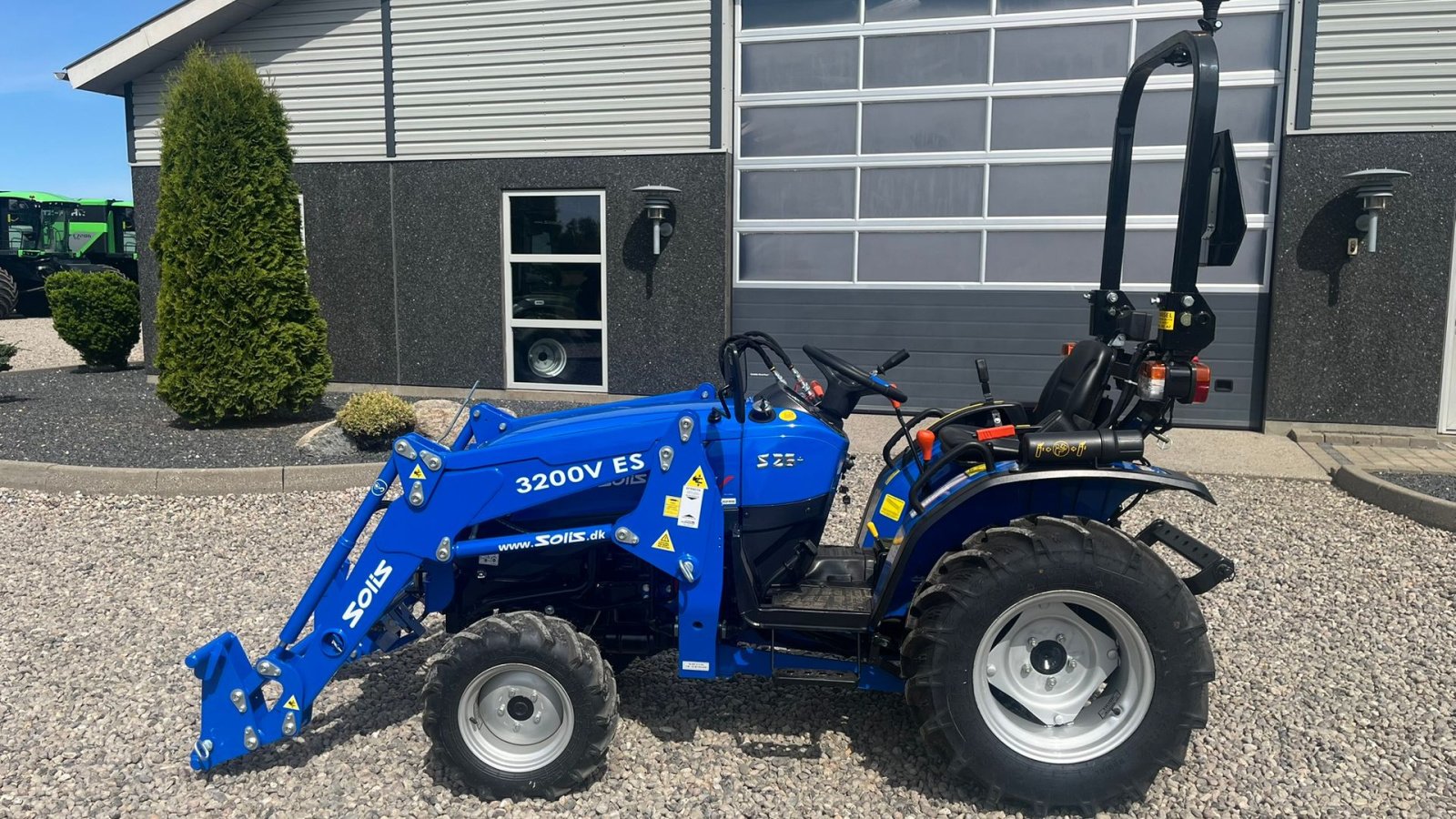 Geräteträger типа Solis S26 6+2 gearmaskine med Fuldhydraulisk frontlæsser, Gebrauchtmaschine в Lintrup (Фотография 16)