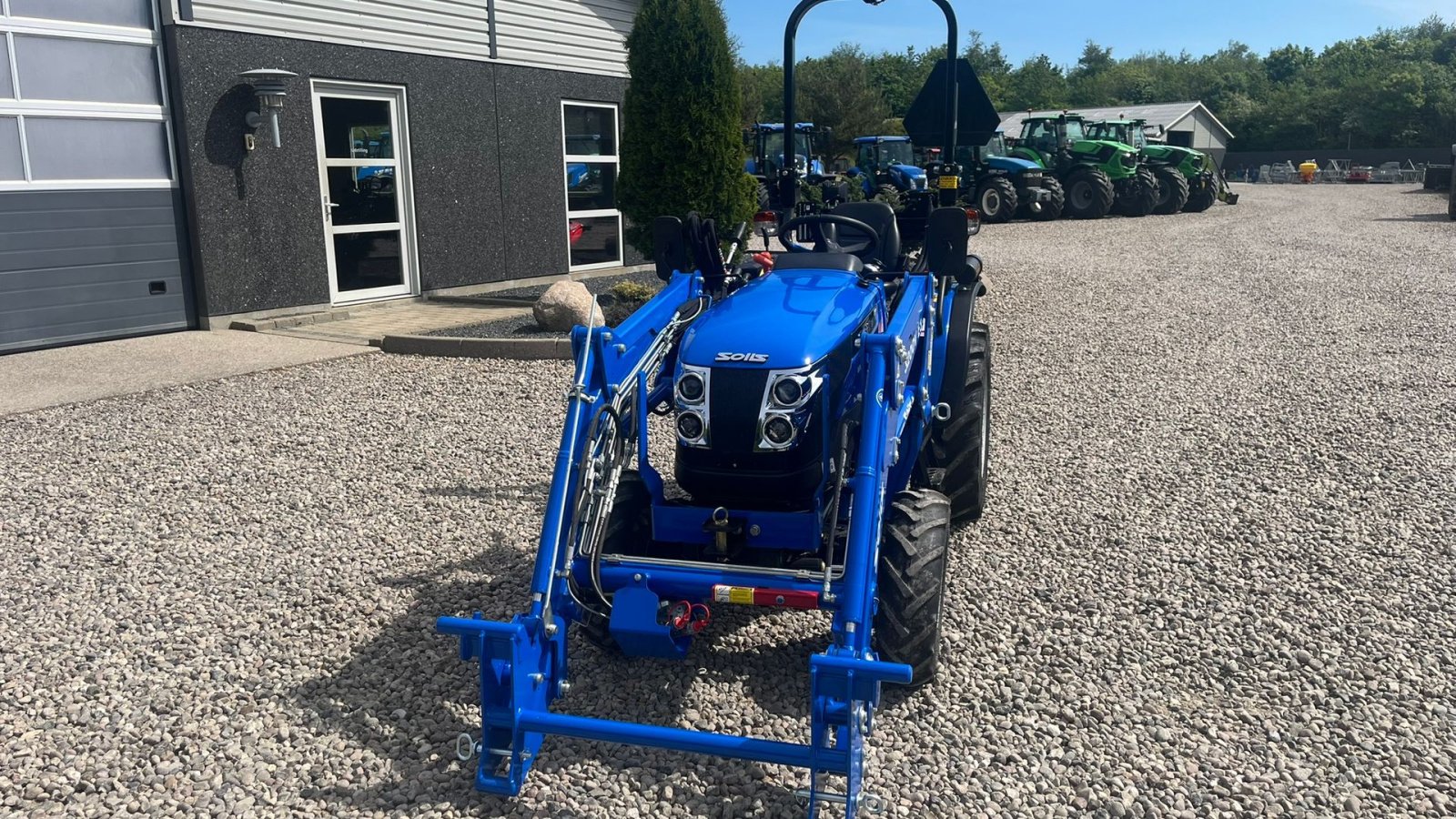 Geräteträger типа Solis S26 6+2 gearmaskine med Fuldhydraulisk frontlæsser, Gebrauchtmaschine в Lintrup (Фотография 15)