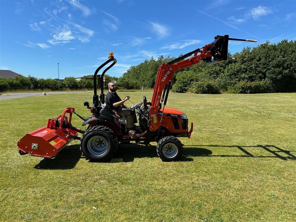 Geräteträger del tipo Sonstige 6028 Med Frontlæsser og Industri dæk, Gebrauchtmaschine In Herning (Immagine 3)