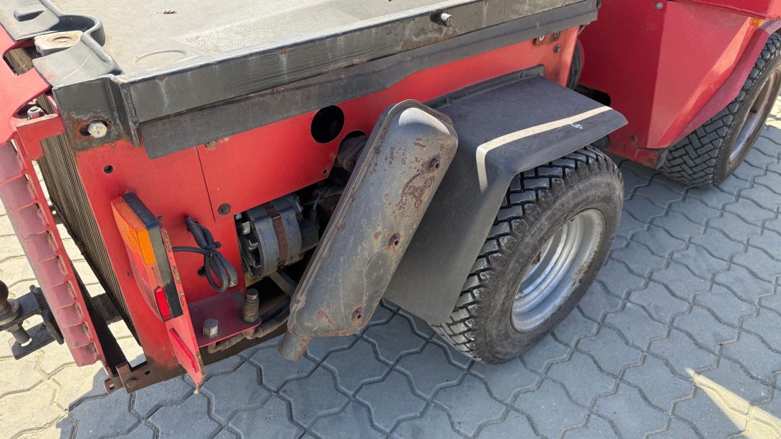 Geräteträger типа Sonstige Boxer 827, Gebrauchtmaschine в Hadsten (Фотография 18)