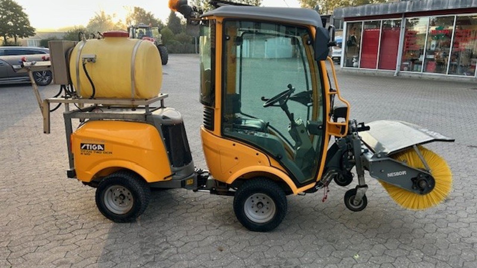 Geräteträger des Typs Stiga 740D, Gebrauchtmaschine in Ringe (Bild 2)