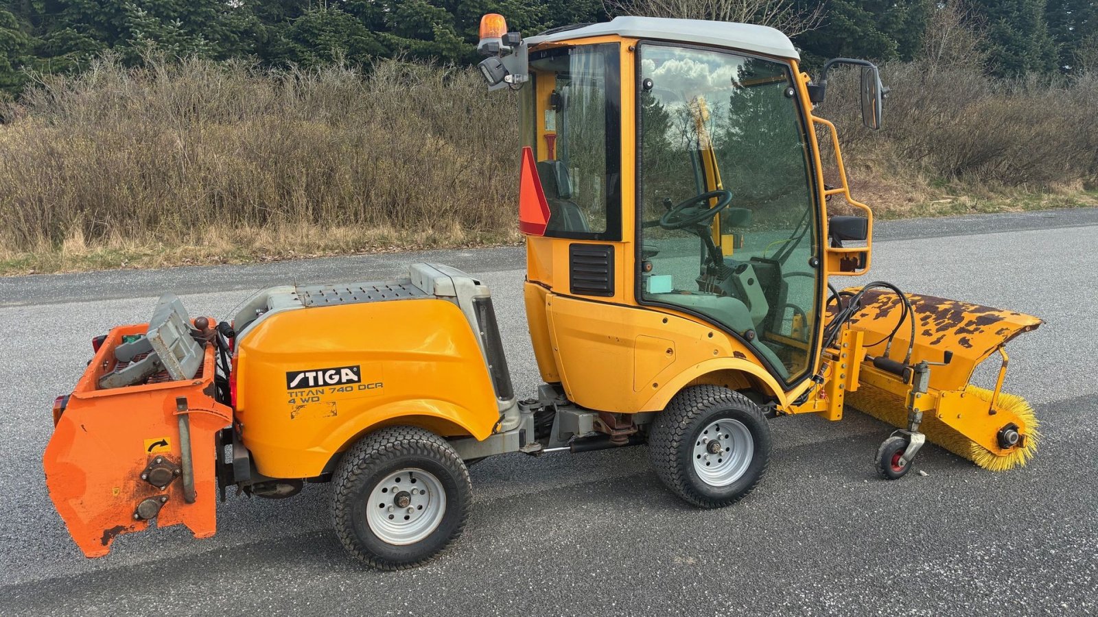 Geräteträger от тип Stiga 740DCR, Gebrauchtmaschine в Tinglev (Снимка 2)