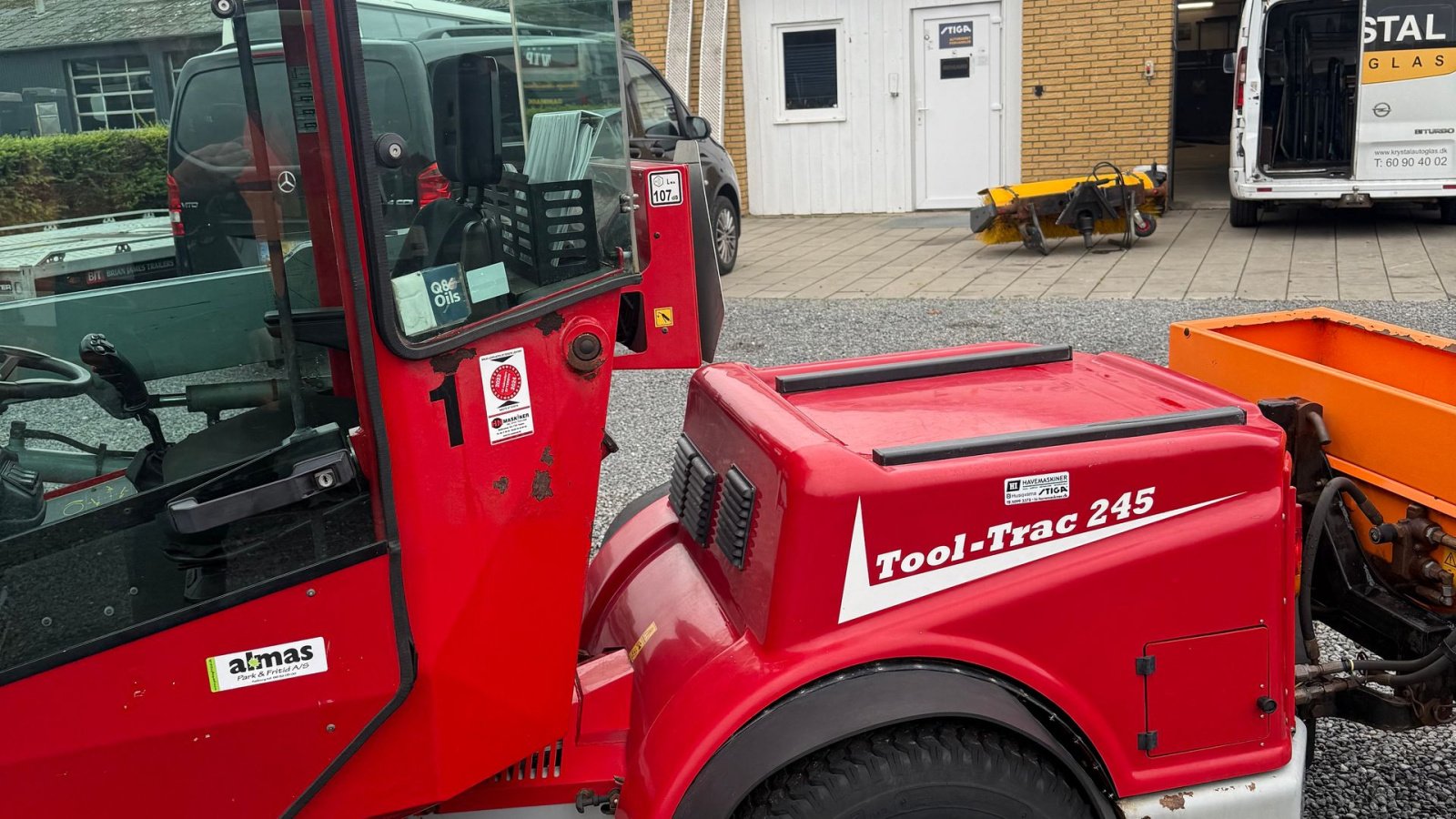 Geräteträger типа Timan Tool-Trac 245 245, Gebrauchtmaschine в Brørup (Фотография 5)