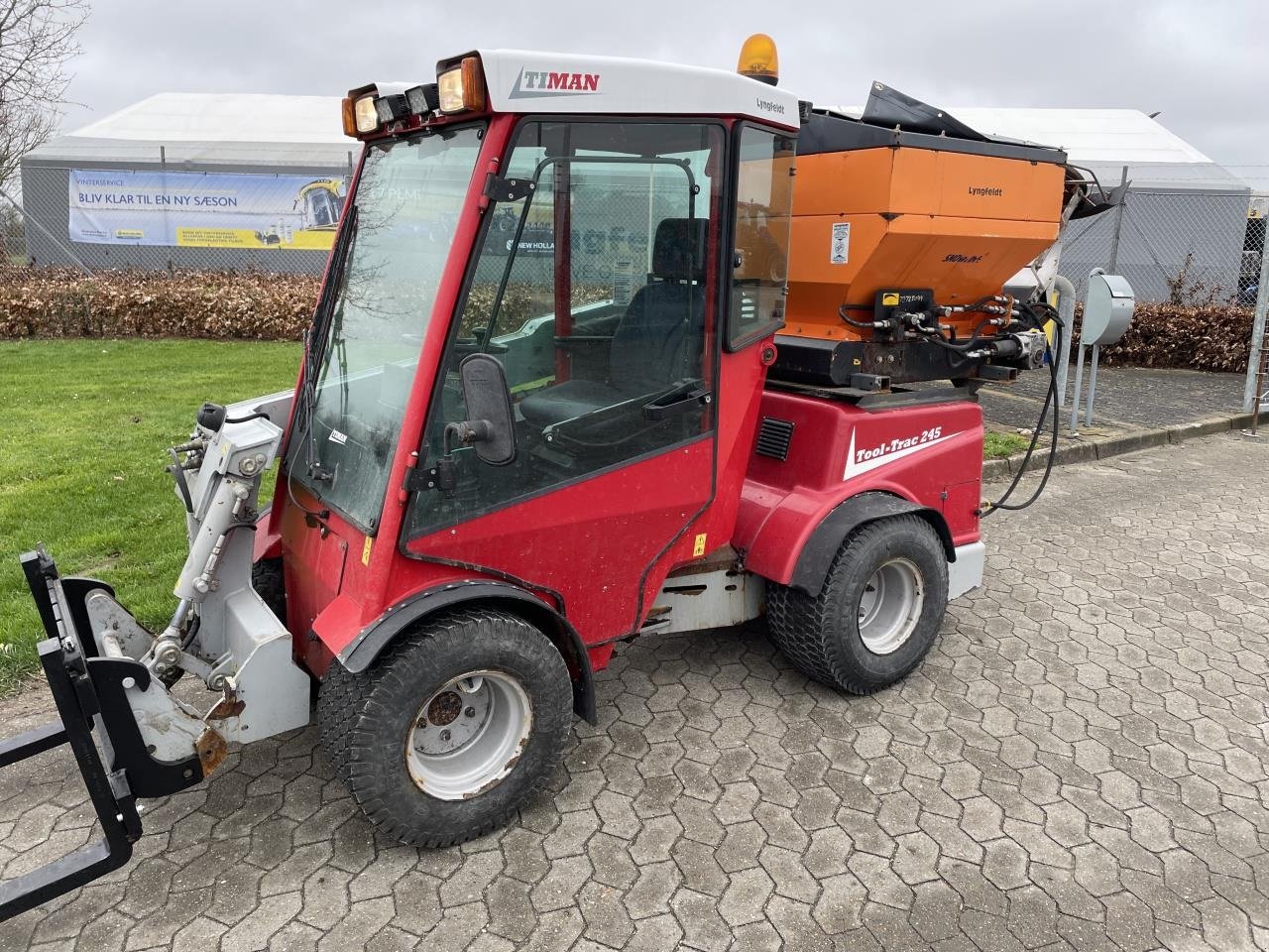 Geräteträger du type Timan TOOL TRAC 245, Gebrauchtmaschine en Hadsten (Photo 3)