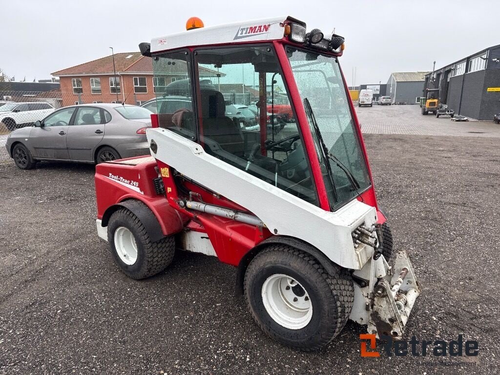 Geräteträger типа Timan Tool-Trac 245, Gebrauchtmaschine в Rødovre (Фотография 3)