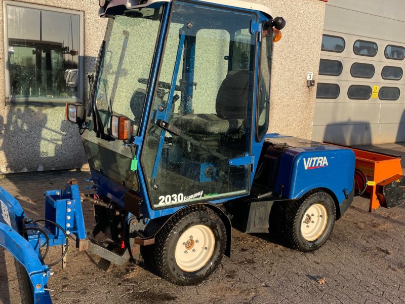 Geräteträger typu Vitra 2030 2030 Dual Economy - Ring for pris, Gebrauchtmaschine v Helsinge (Obrázek 1)