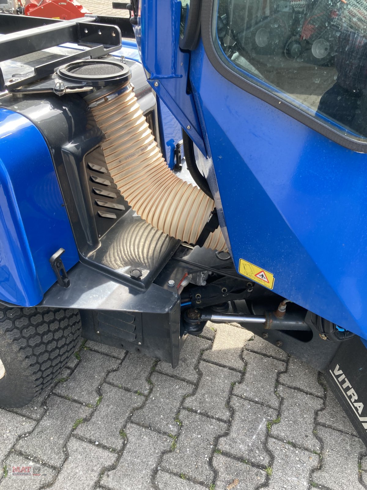 Geräteträger des Typs Vitra 2037 Economy, Gebrauchtmaschine in Waldkraiburg (Bild 7)