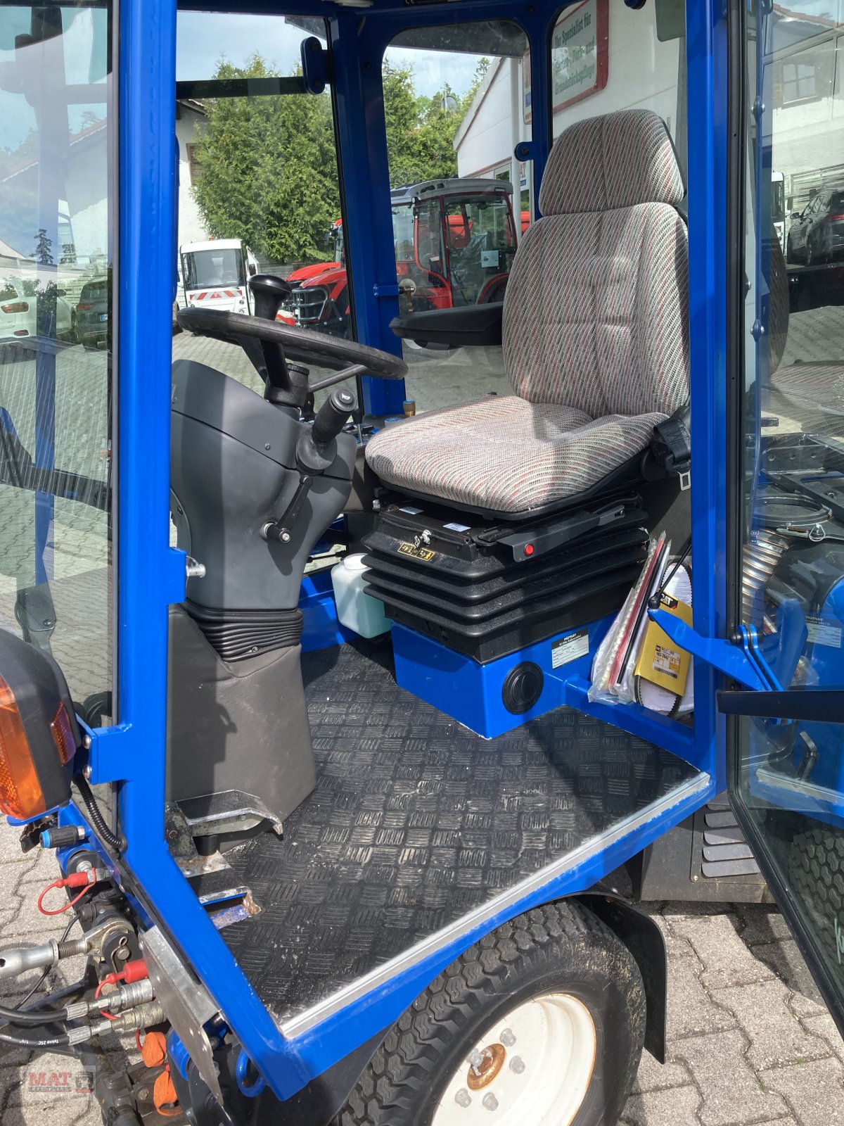 Geräteträger des Typs Vitra 2037 Economy, Gebrauchtmaschine in Waldkraiburg (Bild 9)