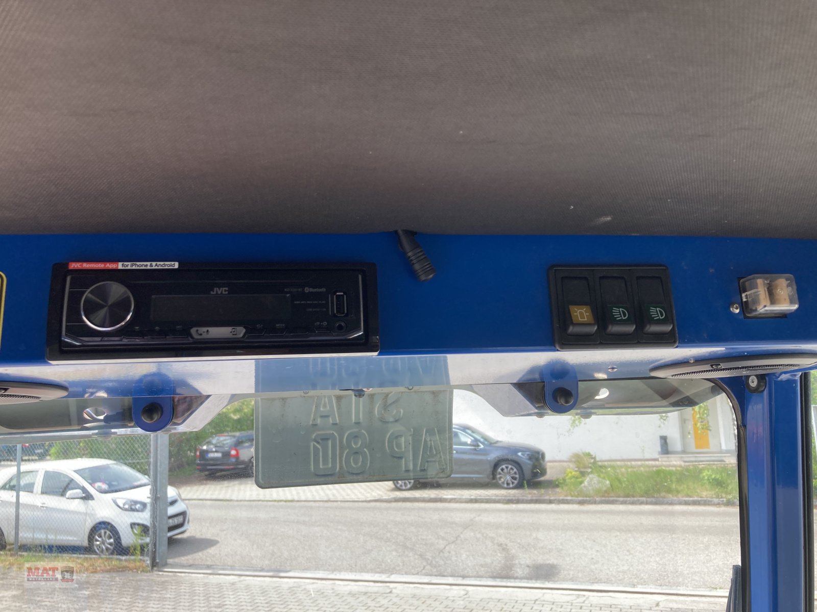 Geräteträger des Typs Vitra 2037 Economy, Gebrauchtmaschine in Waldkraiburg (Bild 13)