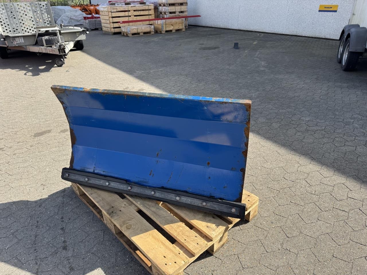 Geräteträger des Typs Vitra 2037, Gebrauchtmaschine in Hadsten (Bild 9)