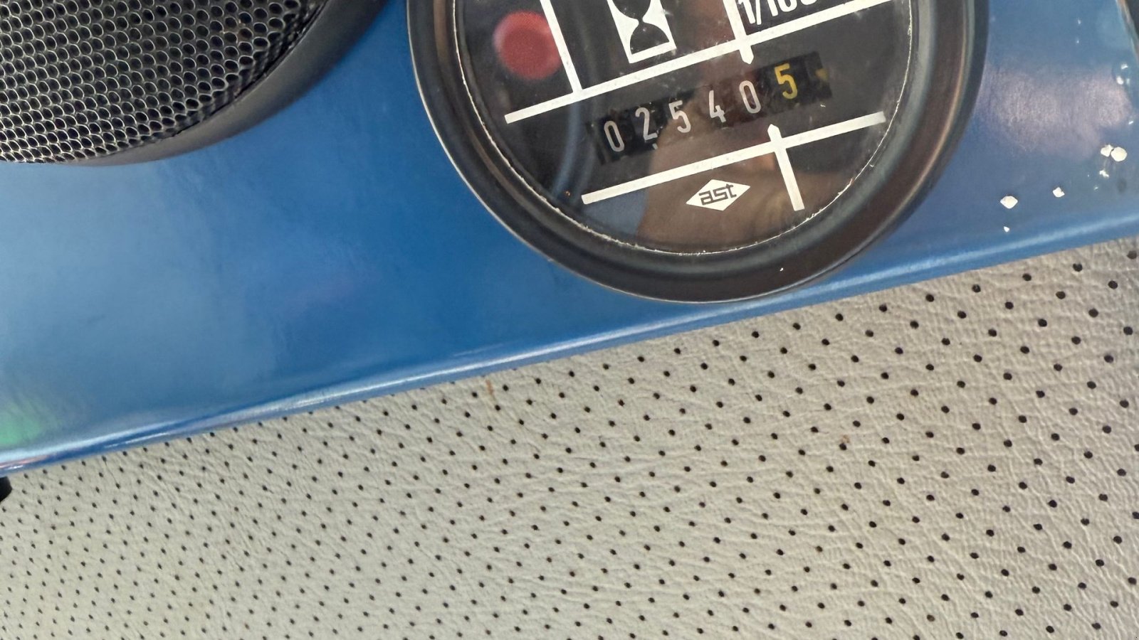 Geräteträger des Typs Vitra 2037, Gebrauchtmaschine in Brørup (Bild 4)