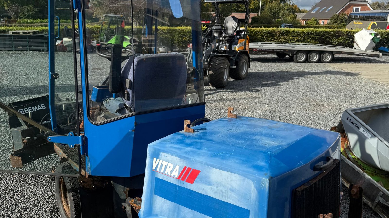 Geräteträger des Typs Vitra 2037, Gebrauchtmaschine in Brørup (Bild 12)