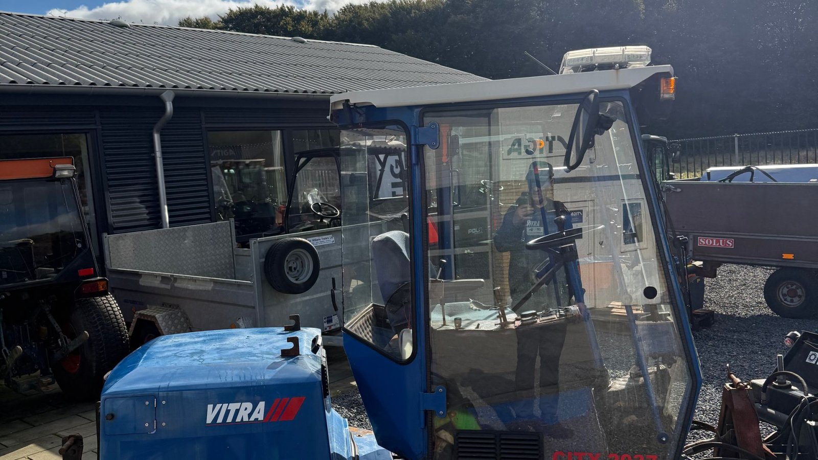 Geräteträger des Typs Vitra 2037, Gebrauchtmaschine in Brørup (Bild 13)