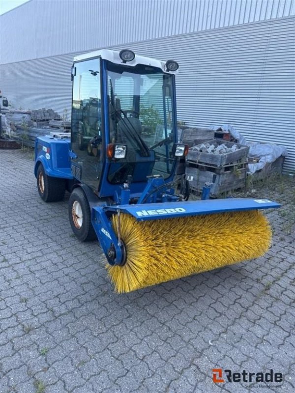 Geräteträger typu Vitra 2060, Gebrauchtmaschine v Rødovre (Obrázek 2)