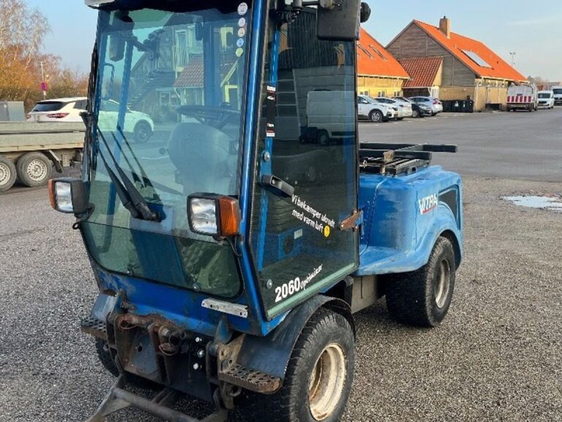 Geräteträger typu Vitra 2060, Gebrauchtmaschine v Rødovre (Obrázek 1)