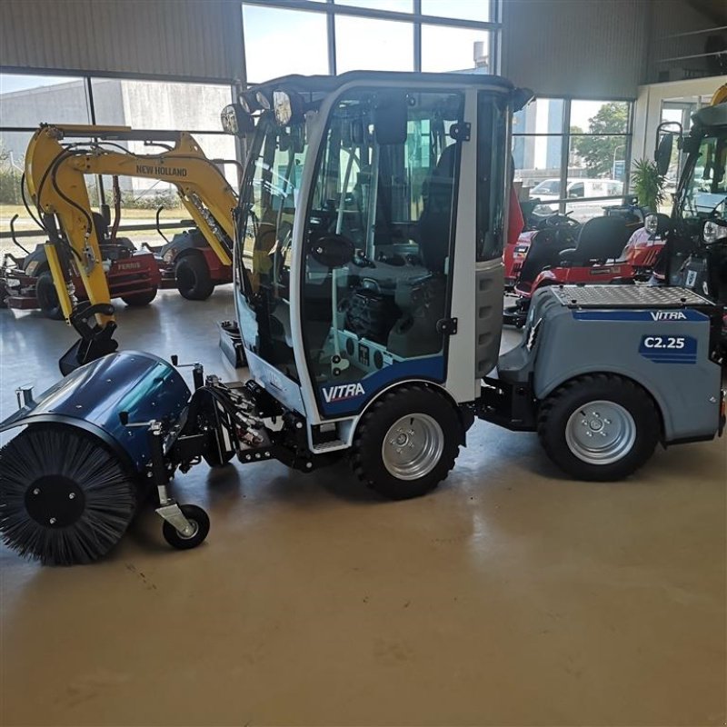 Geräteträger typu Vitra C2.25, Gebrauchtmaschine v Glamsbjerg (Obrázek 1)