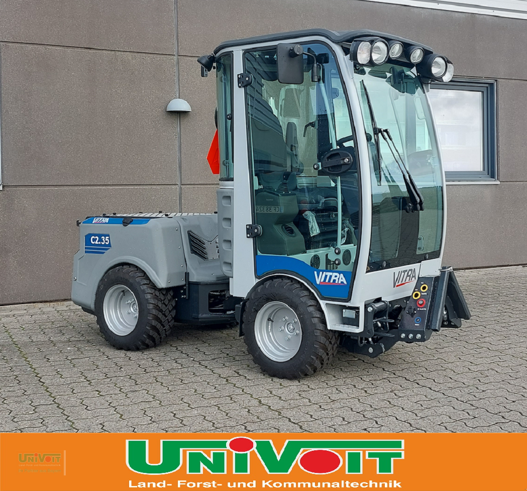 Geräteträger des Typs Vitra C2.35, Neumaschine in Warmensteinach (Bild 1)