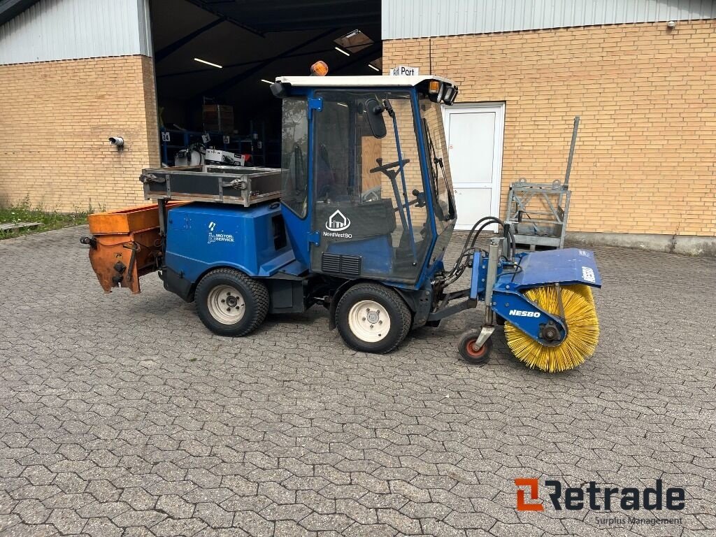 Geräteträger des Typs Vitra CITY 2000 Multimaskine, Gebrauchtmaschine in Rødovre (Bild 4)