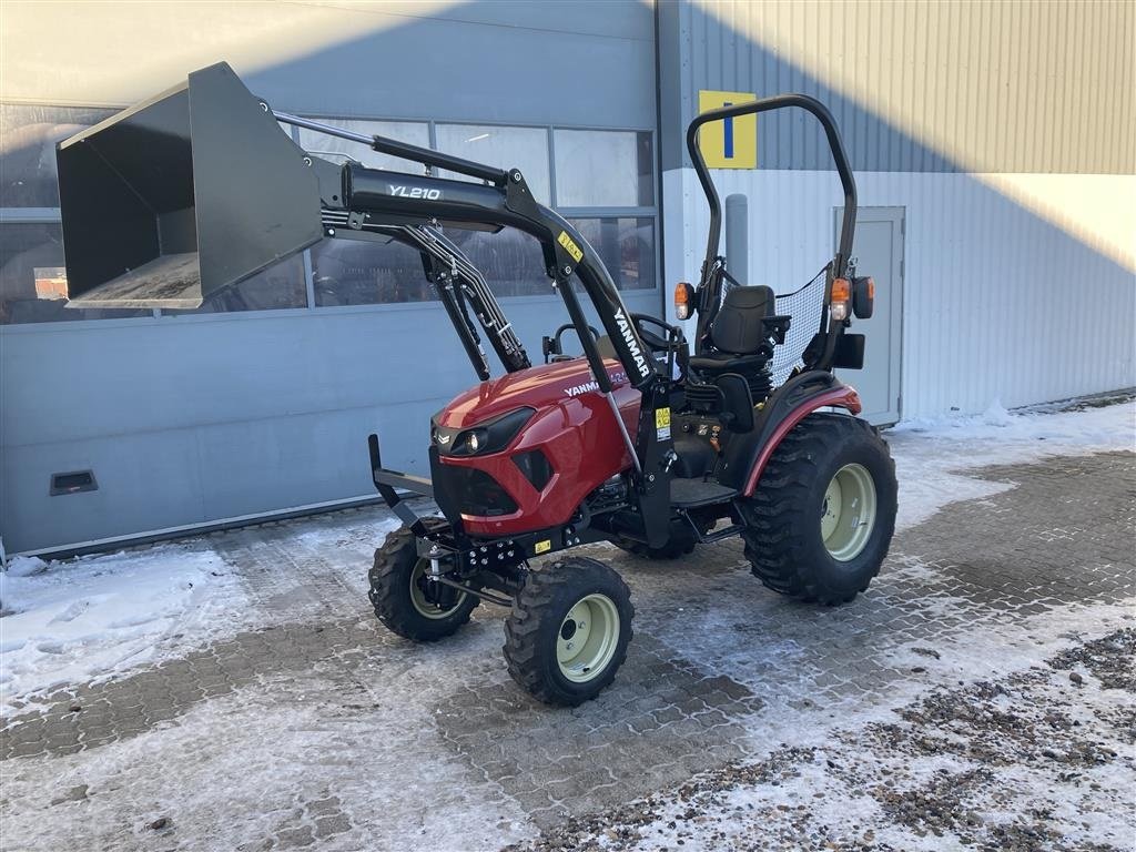 Geräteträger des Typs Yanmar SA 424 4WD Frontlæsser, Gebrauchtmaschine in Lemvig (Bild 4)