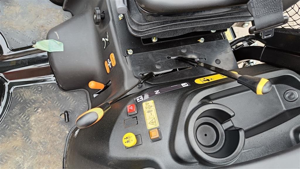 Geräteträger des Typs Yanmar SA 424 med frontlift, Gebrauchtmaschine in Egtved (Bild 12)