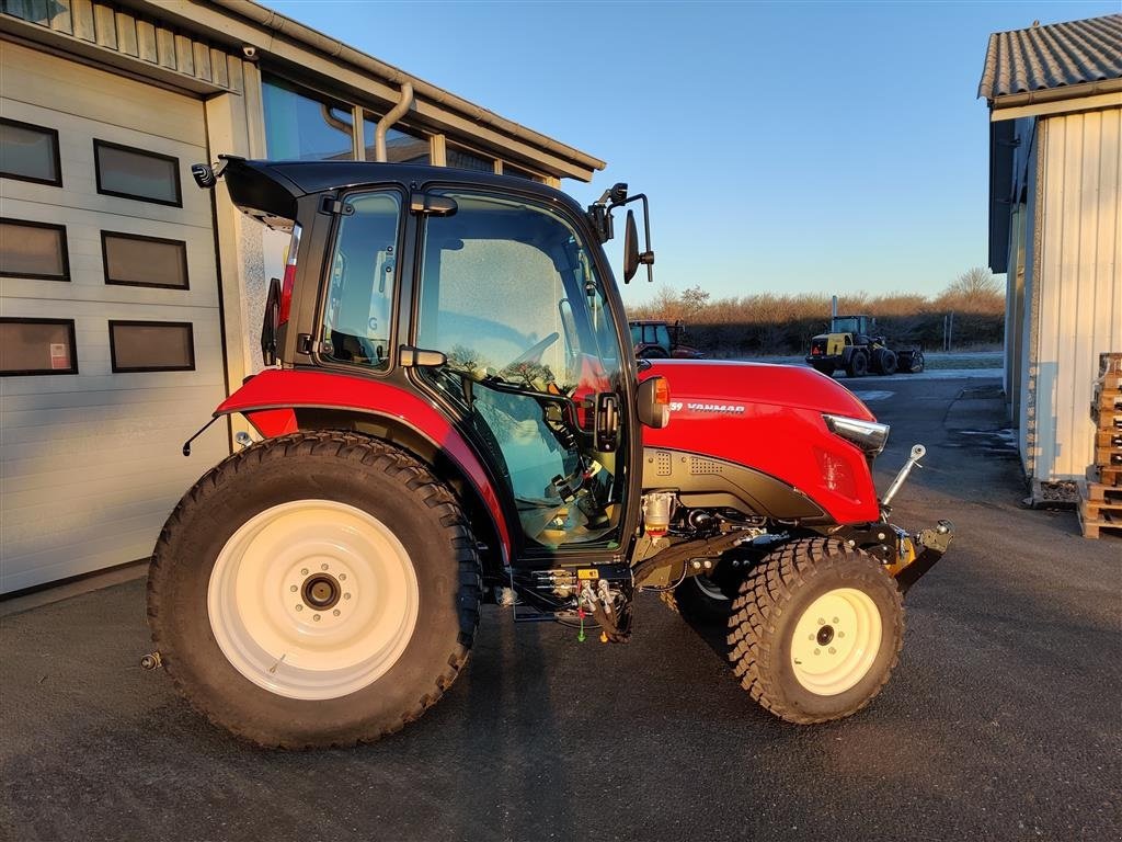 Geräteträger des Typs Yanmar YT 359, Gebrauchtmaschine in Holstebro (Bild 2)