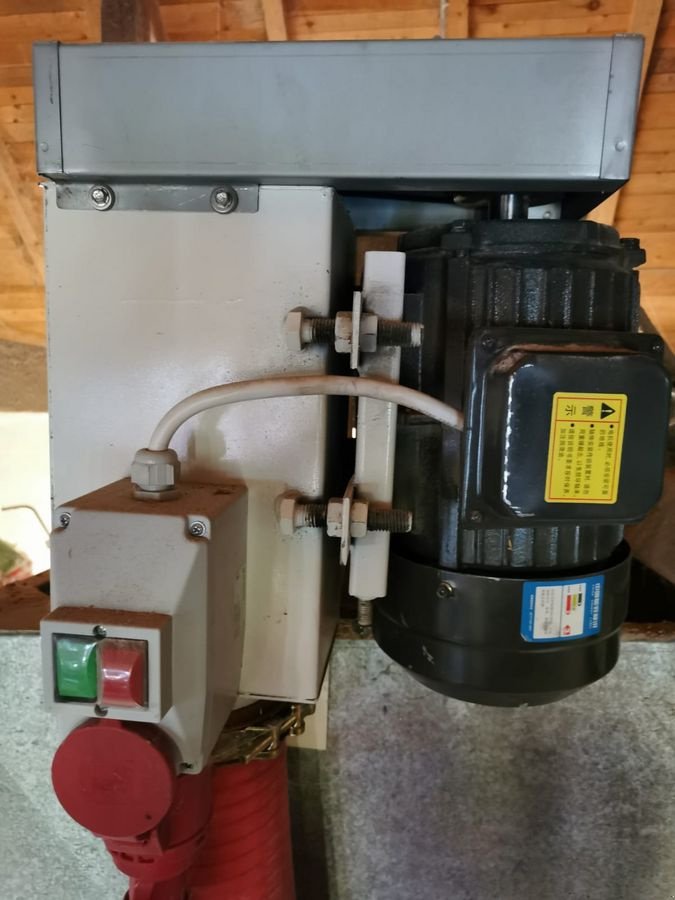 Getreidekanone of the type Sonstige Körnerschnecke - Spiralförderer XL-120-10, Neumaschine in Waldburg (Picture 1)