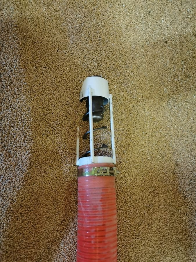 Getreidekanone of the type Sonstige Körnerschnecke - Spiralförderer XL-120-10, Neumaschine in Waldburg (Picture 7)