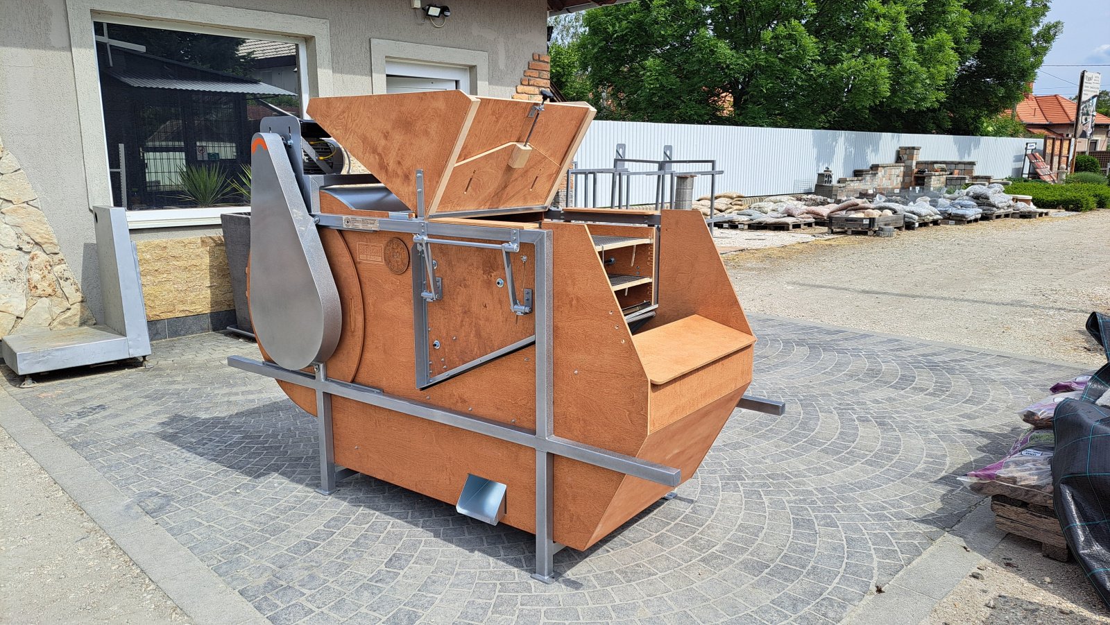 Getreidereinigung des Typs BERÉNYI S-800, Neumaschine in Mezőtúr (Bild 1)