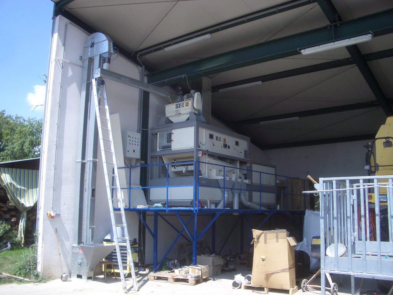 Getreidereinigung des Typs Petkus Saatgutreiniger Typ K531 und K541, Neumaschine in Niederfellabrunn (Bild 2)