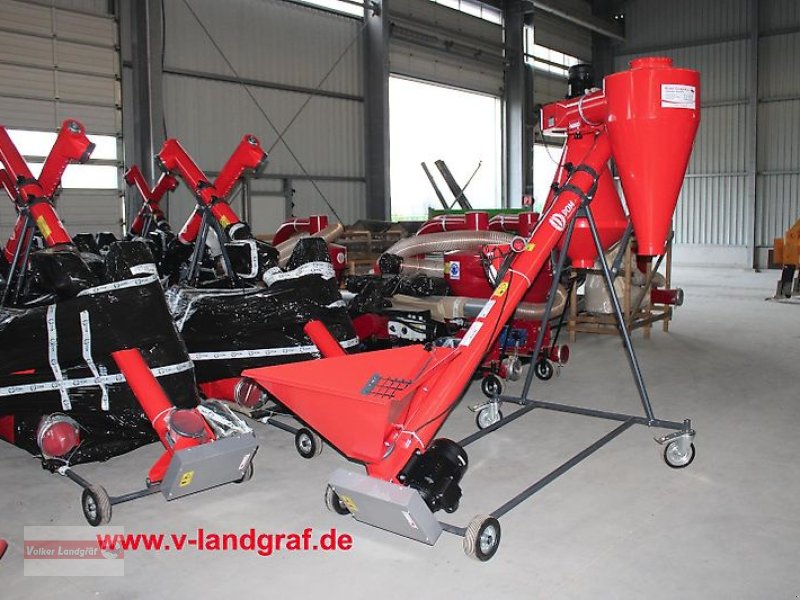 Getreidereinigung des Typs POM Augustów M 502/2 Windsichter mit Fahrgestell, Neumaschine in Ostheim/Rhön (Bild 1)