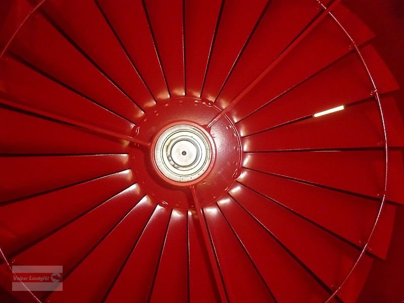 Getreidereinigung a típus POM Augustów M 502/2 Windsichter mit Fahrgestell, Neumaschine ekkor: Ostheim/Rhön (Kép 11)