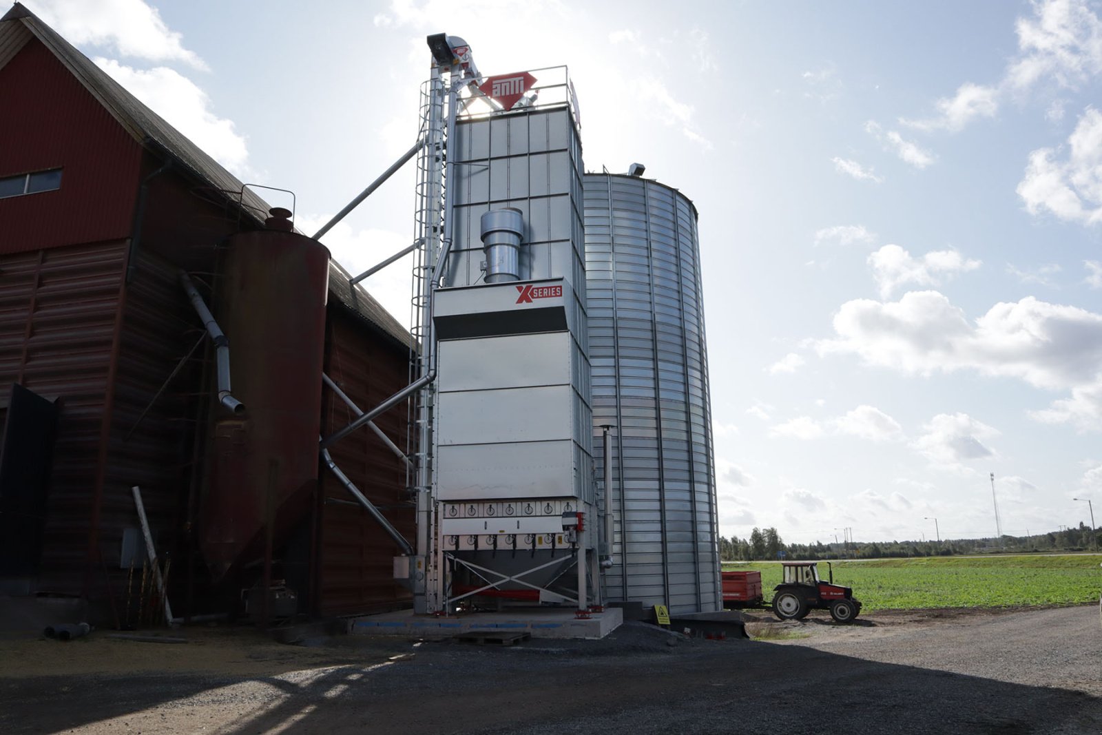 Getreidetrocknung of the type Antti X - Serie Mobiltrockner Mais und Getreide, Neumaschine in Haßbergen (Picture 1)