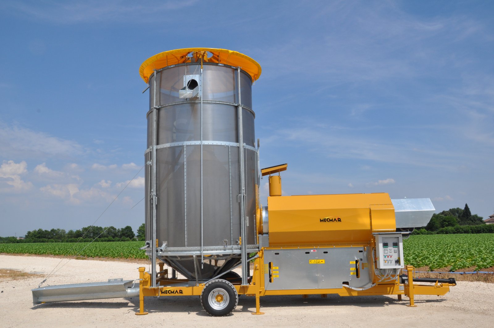 Getreidetrocknung des Typs Mecmar STR 13, Neumaschine in Ravenstein  (Bild 2)