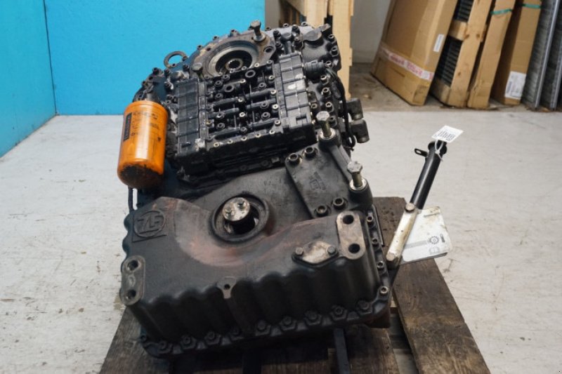 Getriebe & Getriebeteile des Typs Case IH 621D, Gebrauchtmaschine in Hemmet (Bild 4)