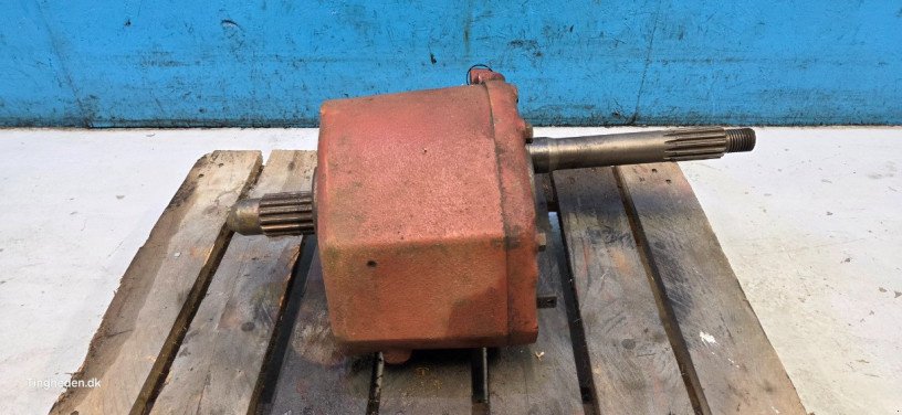 Getriebe & Getriebeteile от тип Case 1620, Gebrauchtmaschine в Hemmet (Снимка 11)