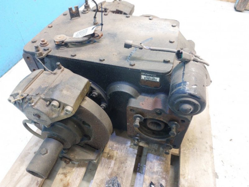 Getriebe & Getriebeteile от тип Case 7010, Gebrauchtmaschine в Hemmet (Снимка 3)