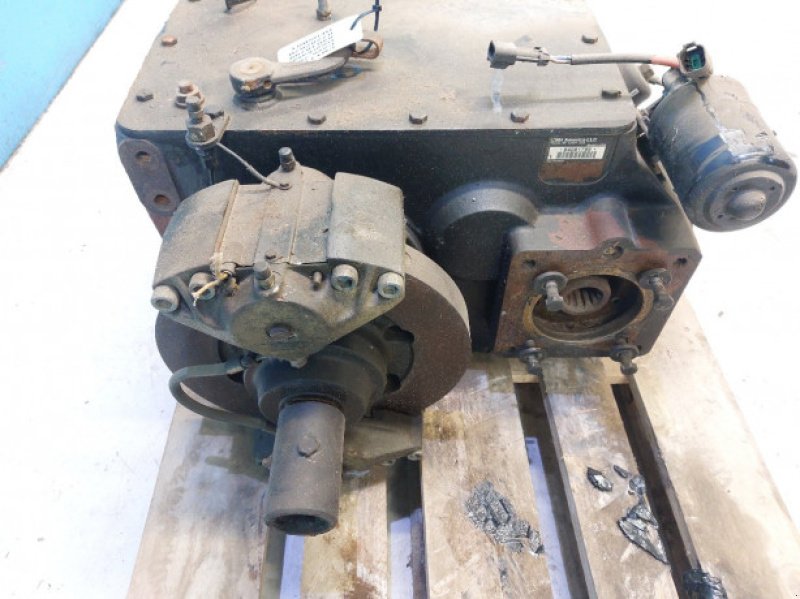Getriebe & Getriebeteile от тип Case 7010, Gebrauchtmaschine в Hemmet (Снимка 5)