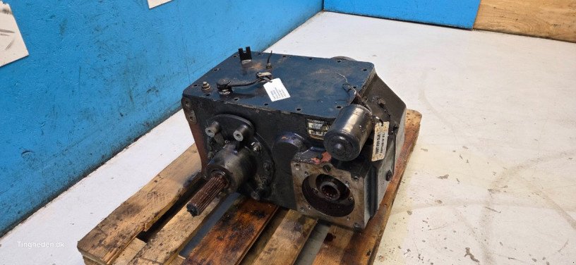 Getriebe & Getriebeteile του τύπου Case 8010, Gebrauchtmaschine σε Hemmet (Φωτογραφία 2)