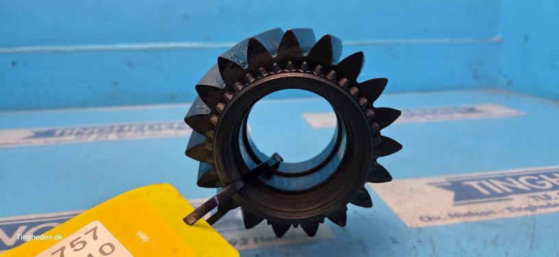 Getriebe & Getriebeteile za tip Case 8010, Gebrauchtmaschine u Hemmet (Slika 14)