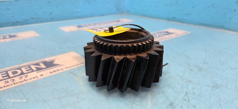 Getriebe & Getriebeteile za tip Case 8010, Gebrauchtmaschine u Hemmet (Slika 4)