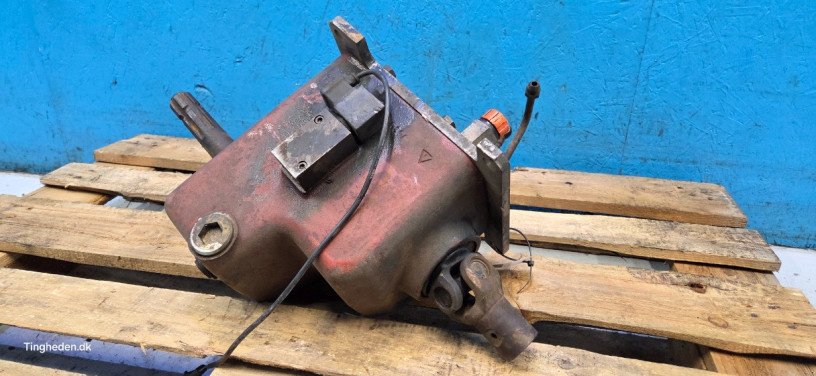 Getriebe & Getriebeteile del tipo Case 844XL, Gebrauchtmaschine In Hemmet (Immagine 12)