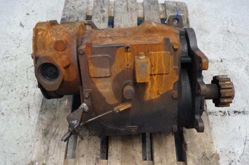Getriebe & Getriebeteile от тип Case Axial 9010, Gebrauchtmaschine в Hemmet (Снимка 2)