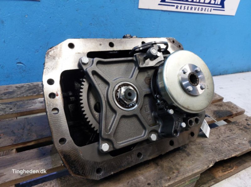 Getriebe & Getriebeteile des Typs Case Puma 185, Gebrauchtmaschine in Hemmet (Bild 2)