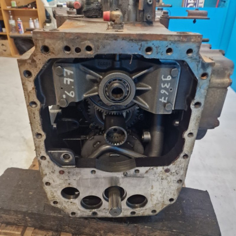 Getriebe & Getriebeteile от тип CLAAS Axion 840, Gebrauchtmaschine в Hemmet (Снимка 12)