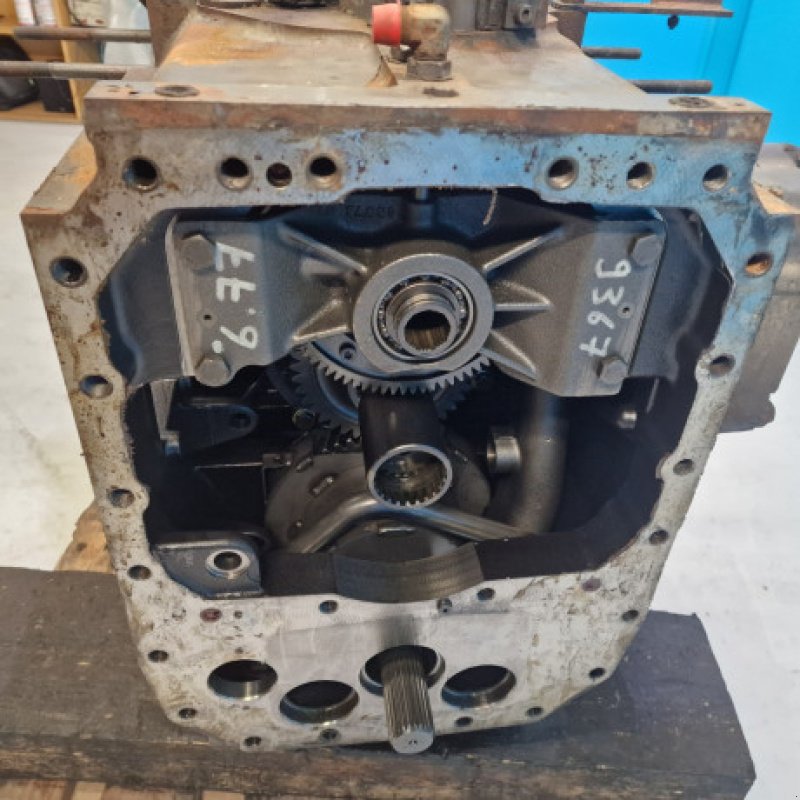 Getriebe & Getriebeteile от тип CLAAS Axion 840, Gebrauchtmaschine в Hemmet (Снимка 9)