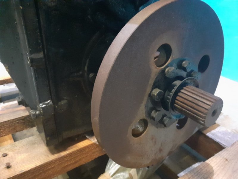 Getriebe & Getriebeteile от тип Deutz 4075, Gebrauchtmaschine в Hemmet (Снимка 8)