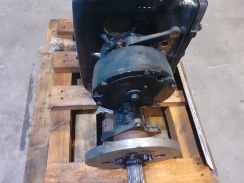 Getriebe & Getriebeteile от тип Deutz 4075, Gebrauchtmaschine в Hemmet (Снимка 4)